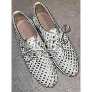 Pertini Women’s Casual Sneakers Size 35 U.S. 4 M White Silver Leather Athleisure